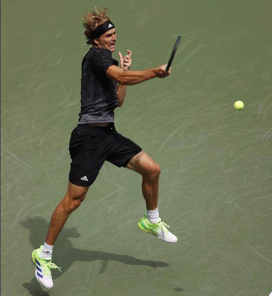 爱游戏娱乐-兹维列夫豪取15连胜 奥运会胜德约助其脱胎换骨